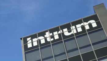 El PCE Valladolid respalda la movilización de la plantilla de Intrum y denuncia la restricción de derechos como castigo patronal