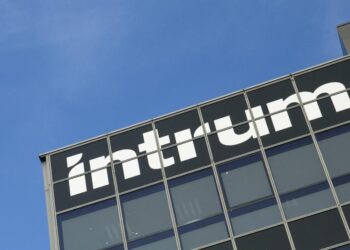 El PCE Valladolid respalda la movilización de la plantilla de Intrum y denuncia la restricción de derechos como castigo patronal