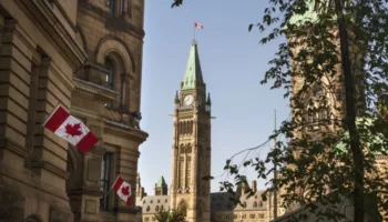 Separatistas de Alberta entregan 300.000 firmas para forzar referendo de independencia en Canadá