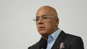 Jorge Rodríguez revela que Alex Saab tenía relación desde 2019 con agencias de EE.UU.