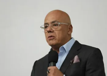 Jorge Rodríguez revela que Alex Saab tenía relación desde 2019 con agencias de EE.UU.