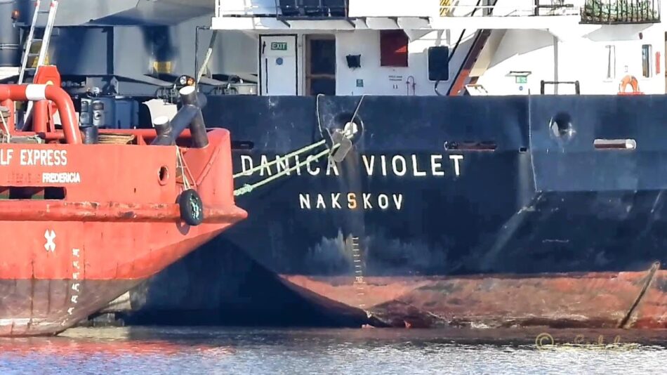 RESCOP: «El Estado español debe denegar el tránsito al buque Danica Violet en sus aguas territoriales mientras atraviesa el Estrecho de Gibraltar