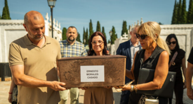 Entregan los restos mortales de Ernesto Morales Casado, primer identificado de origen catalán, víctima de la prisión franquista de Orduña