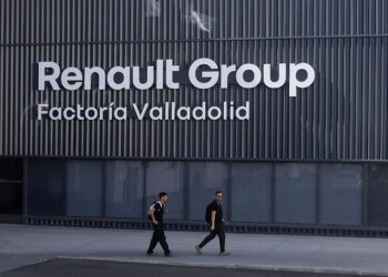 El PCE de Valladolid denuncia el bloqueo patronal en IVECO y Renault y critica el “chantaje” de las multinacionales