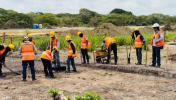 Hallan restos arqueológicos en obras del aeropuerto de Tolú, Colombia