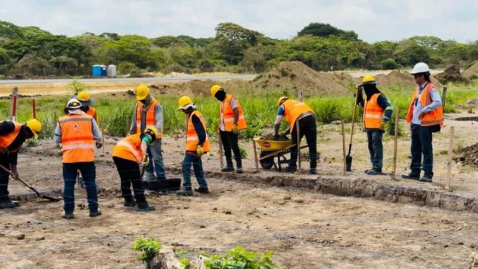 Hallan restos arqueológicos en obras del aeropuerto de Tolú, Colombia