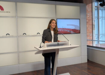 Albiach: «Exigim a Niubó una proposta realista i capacitat d’entesa perquè tenim una situació d’emergència educativa»