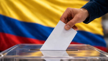 Colombia acude a las urnas para elegir a su próximo presidente