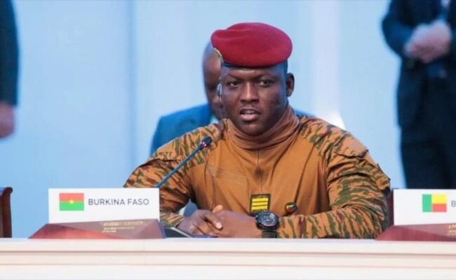 Burkina Faso rompe relaciones diplomáticas con Francia