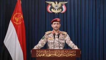 Yemen cierra mar Rojo a Israel; lanza misiles contra blancos israelíes
