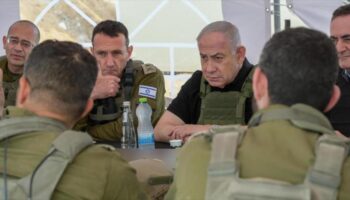 Netanyahu afirma que Israel seguirá ocupando el sur del Líbano
