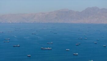 Irán: estrecho de Ormuz permanecerá cerrado hasta nuevo aviso