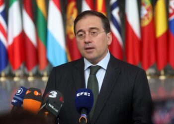 El ministro de Exteriores Albares ratifica ‘NO’ a EEUU: no participaremos en ninguna escalada con Irán