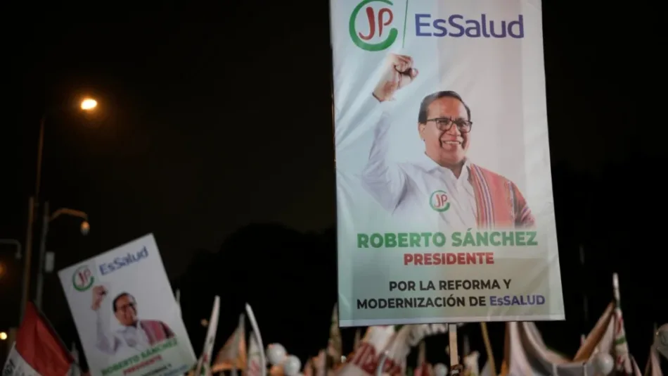 Perú: Sánchez y Fujimori cierran campaña electoral para la segunda vuelta