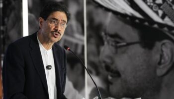 Iván Cepeda acepta resultados presidenciales y denuncia injerencia de EEUU