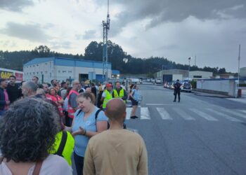 As dúas primeiras xornadas de folga no comercio de alimentación da Coruña deixan tendas e almacéns en mínimos