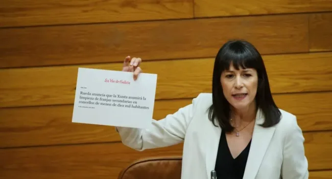 Pontón a Rueda: «Está Galiza preparada para evitar un inferno como o vivido no pasado verán coa vaga de incendios?»