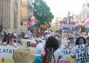Movilizaciones en el País Valencià y otros puntos del Estado Español en defensa del Servicio de Atención a domicilio