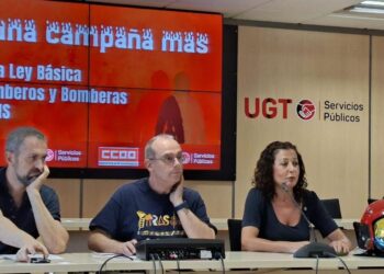 «Reclamamos una ley básica de bomberos que garantice la coordinación de los servicios de prevención y extinción de incendios»