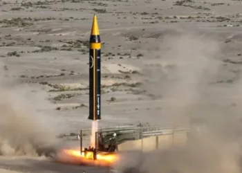 ​Irán ataca bases de EE. UU. en el Golfo en respuesta a agresión