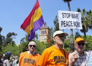 Italia y Reino Unido niegan alcanzar el 5% del gasto militar exigido por Trump