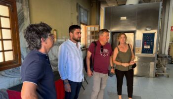 IU exige al alcalde de Sevilla medidas urgentes ante el deterioro laboral y material del Cementerio Municipal de San Fernando
