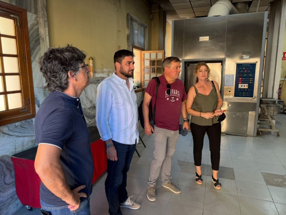 IU exige al alcalde de Sevilla medidas urgentes ante el deterioro laboral y material del Cementerio Municipal de San Fernando