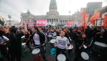 A 11 años del «Ni Una Menos» argentinas marchan ante ola de femicidios