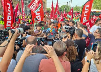 Antonio Maíllo tacha de “aberración” y “cutrerío” la instrucción del juez Peinado en el caso de Begoña Gómez y apoya que el CGPJ le expediente antes incluso de que lo aprobara