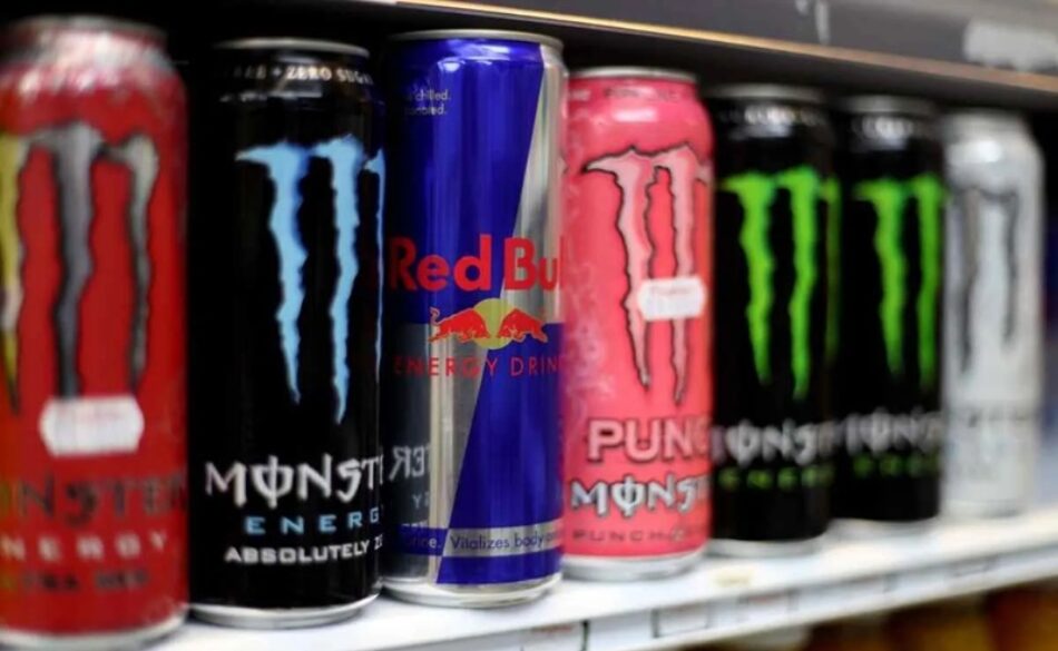 Consumo lanza a consulta pública el anteproyecto de ley que plantea prohibir la venta de bebidas energéticas a menores de 16 años