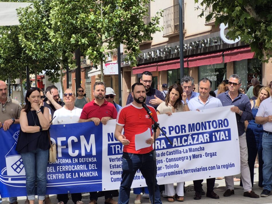 Más de 1500 personas recorren las calles de Alcázar en la Rebelión en La Mancha contra el baipás por Montoro y a favor de retomar el tramo Mora – Alcázar