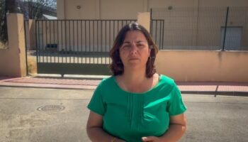 IU denuncia el abandono de la climatización de los centros educativos de Murcia y exige una ley regional para adaptar las escuelas al cambio climático