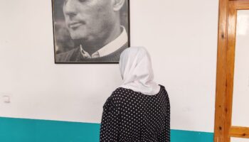 APDHA exige al Ministerio de Inclusión, Seguridad Social y Migraciones una solución estable para la familia de Amal