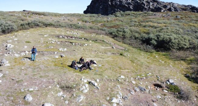 Los vertederos congelados de Groenlandia revelan la vida cotidiana de sus antiguos pobladores