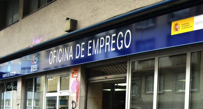 A baixada do paro en maio volve sustentarse na estacionalidade e na precariedade laboral