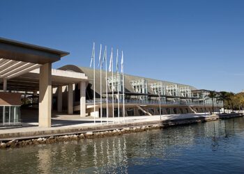 Adelante Andalucía critica a la Junta por despedir a la plantilla del Pabellón de la Navegación sin explicar qué va a hacer con uno de los grandes legados de la EXPO 92