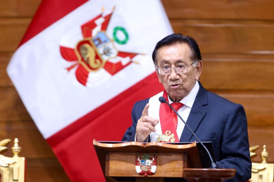 El presidente de Perú plantea indultos para propiciar la gobernabilidad