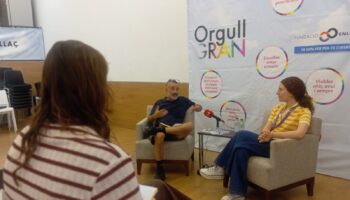 “La gent gran LGTBIQ+ també folla”, reivindica la Fundació Enllaç en el seu Orgull Gran 2026