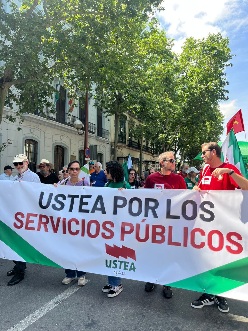 USTEA denuncia el desmantelamiento de la oferta pública de Formación Profesional en Andalucía y acusa a la Consejería de favorecer la privatización