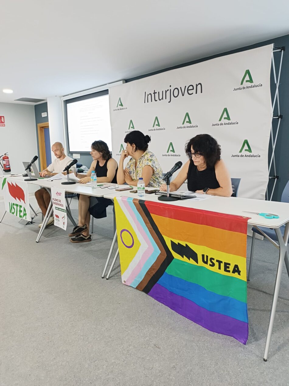 USTEA exige a Moreno Bonilla que no negocie la Educación Pública andaluza con la ultraderecha