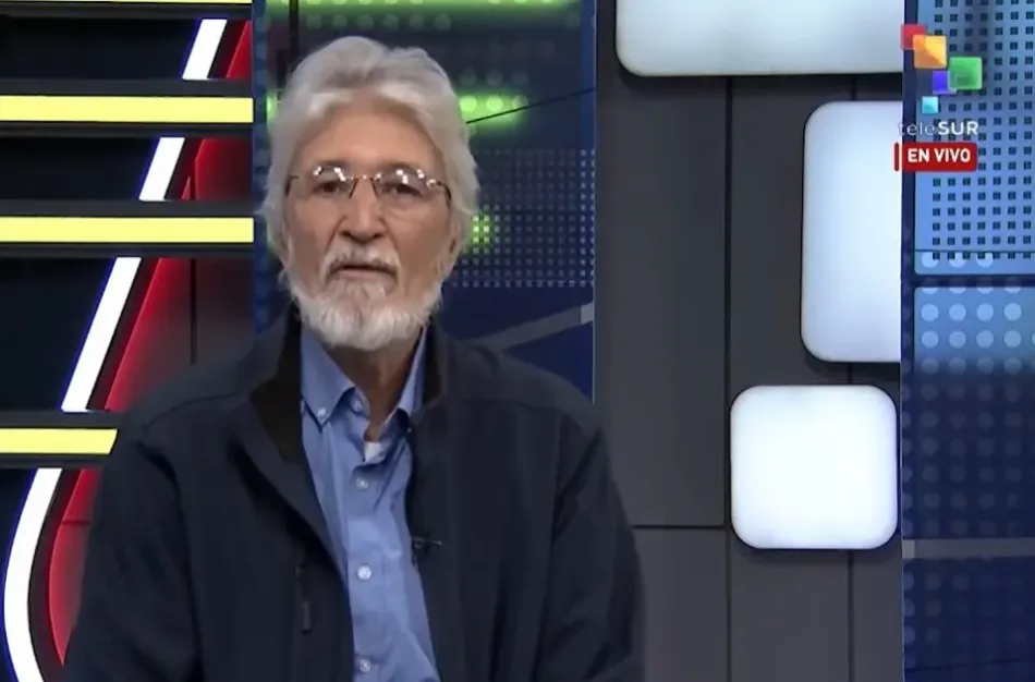 El docente experto en el área psicosocial comunitaria Fernando Giuliani llama a «evitar la sobreinformación de las redes sociales»