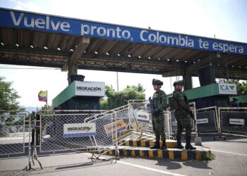 Colombia establece el cierre de fronteras y ley seca previo a la segunda vuelta de las elecciones presidenciales