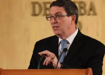 Canciller de Cuba muestra respaldo a Venezuela tras fuertes terremotos