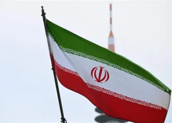 Irán ataca posiciones de EE. UU. en respuesta a agresión en sus costas