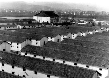 Canallesco montaje del panfleto falangista «El Correo de Mallorca» sobre el campo de concentración de Miranda de Ebro (31 de agosto de 1938)
