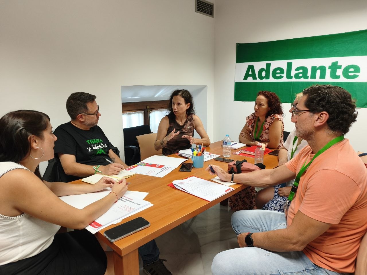 Adelante Andalucía alerta de la situación de Contact Center y se compromete a llevarlo al Parlamento - Tercera Información
