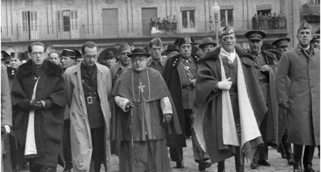 De cómo el Vaticano y la Iglesia católica maquinaron contra la República española