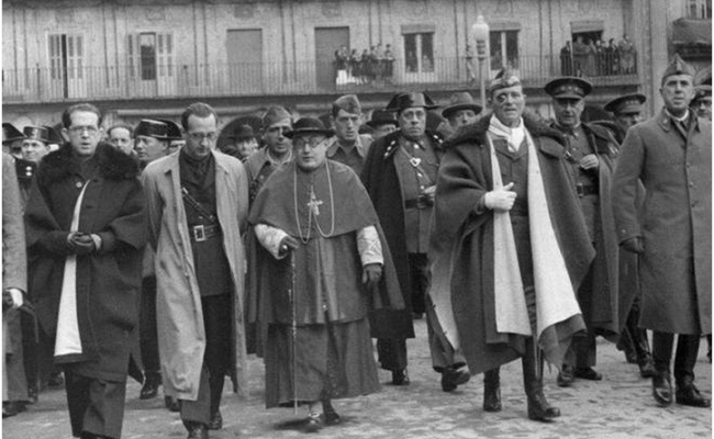 De cómo el Vaticano y la Iglesia católica maquinaron contra la República española