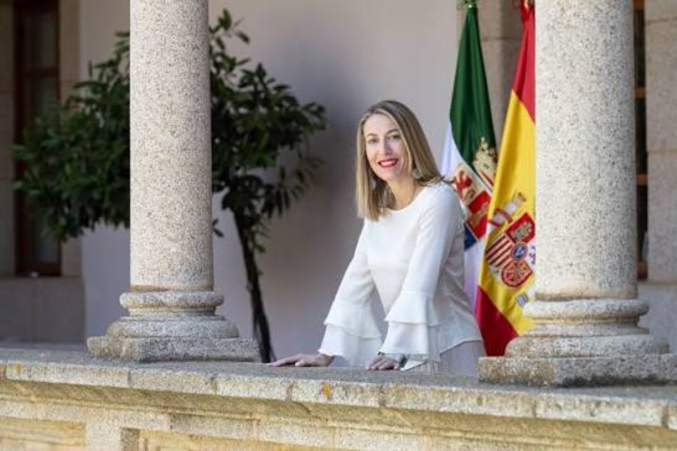 UED: «Mientras María Guardiola se sitúa entre las presidentas mejor pagadas de España, los empleados públicos extremeños siguen a la cola»