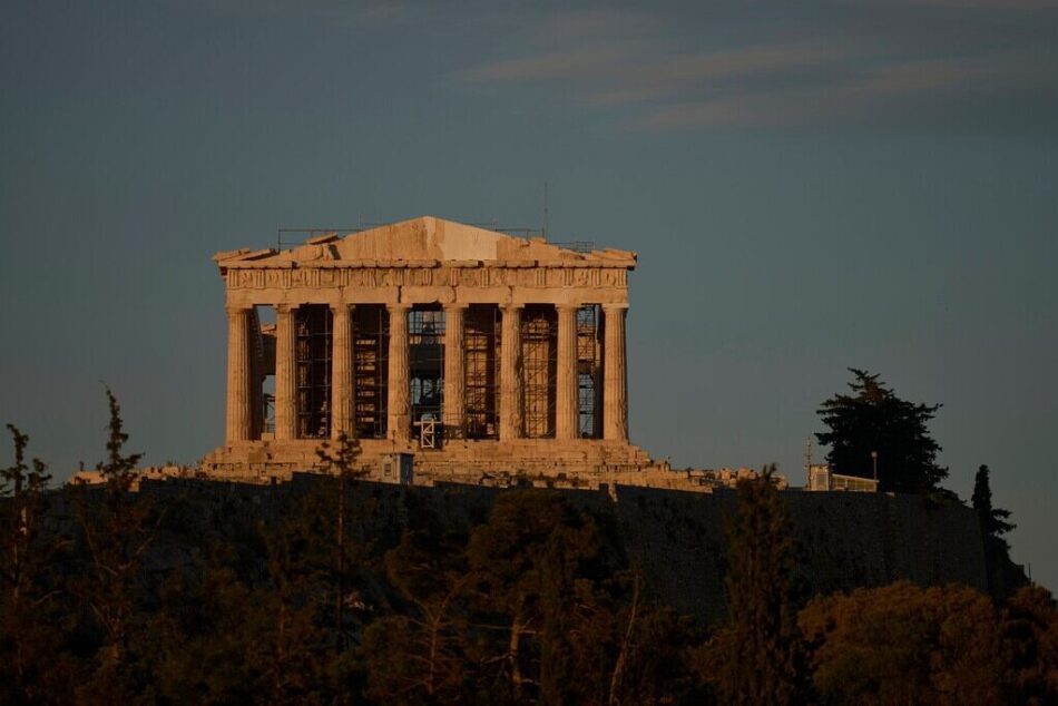Concluyen obras de restauración de fachada de Partenón de Atenas